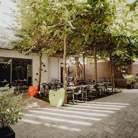 Art & Business Hotel