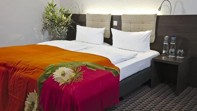 Art & Business Hotel 3*