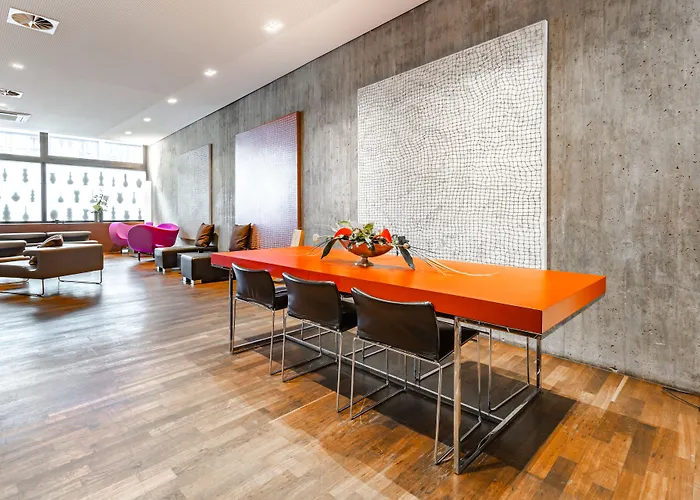 Hotel Art & Business