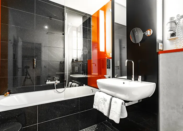 Hotel Art & Business 3*