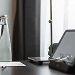 Hotel Art & Business 3*