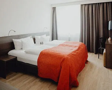 Hotel Art & Business 3*