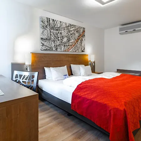 Art & Business Ξενοδοχείο 3*