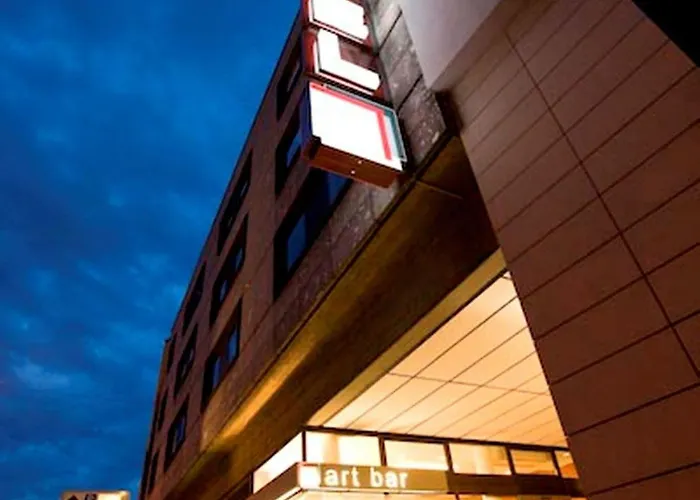 Art & Business Hotel 3*