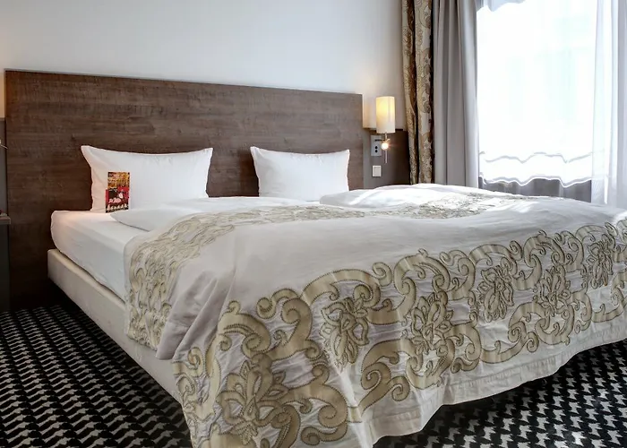 Art & Business Hotel 3*